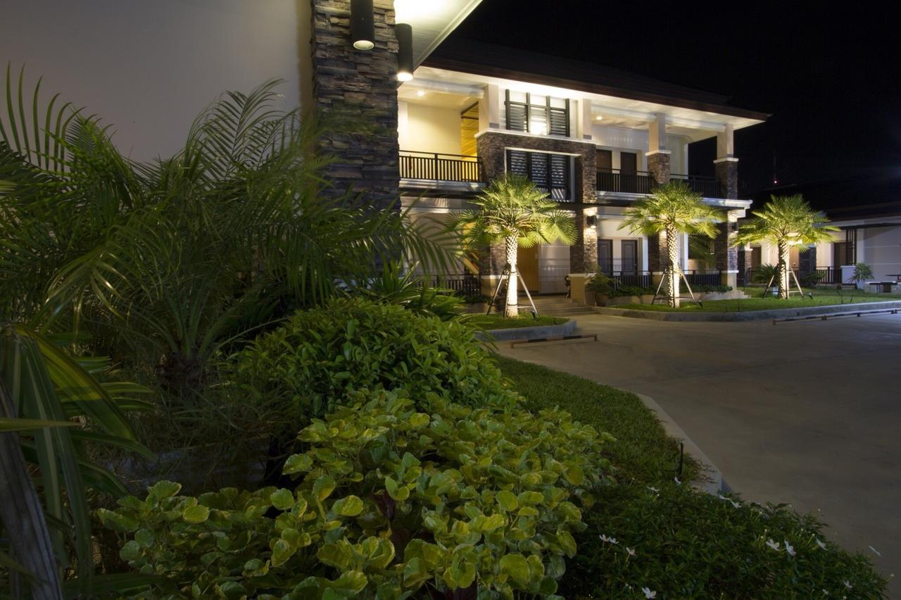 Fortune Surin Hotel Exterior photo