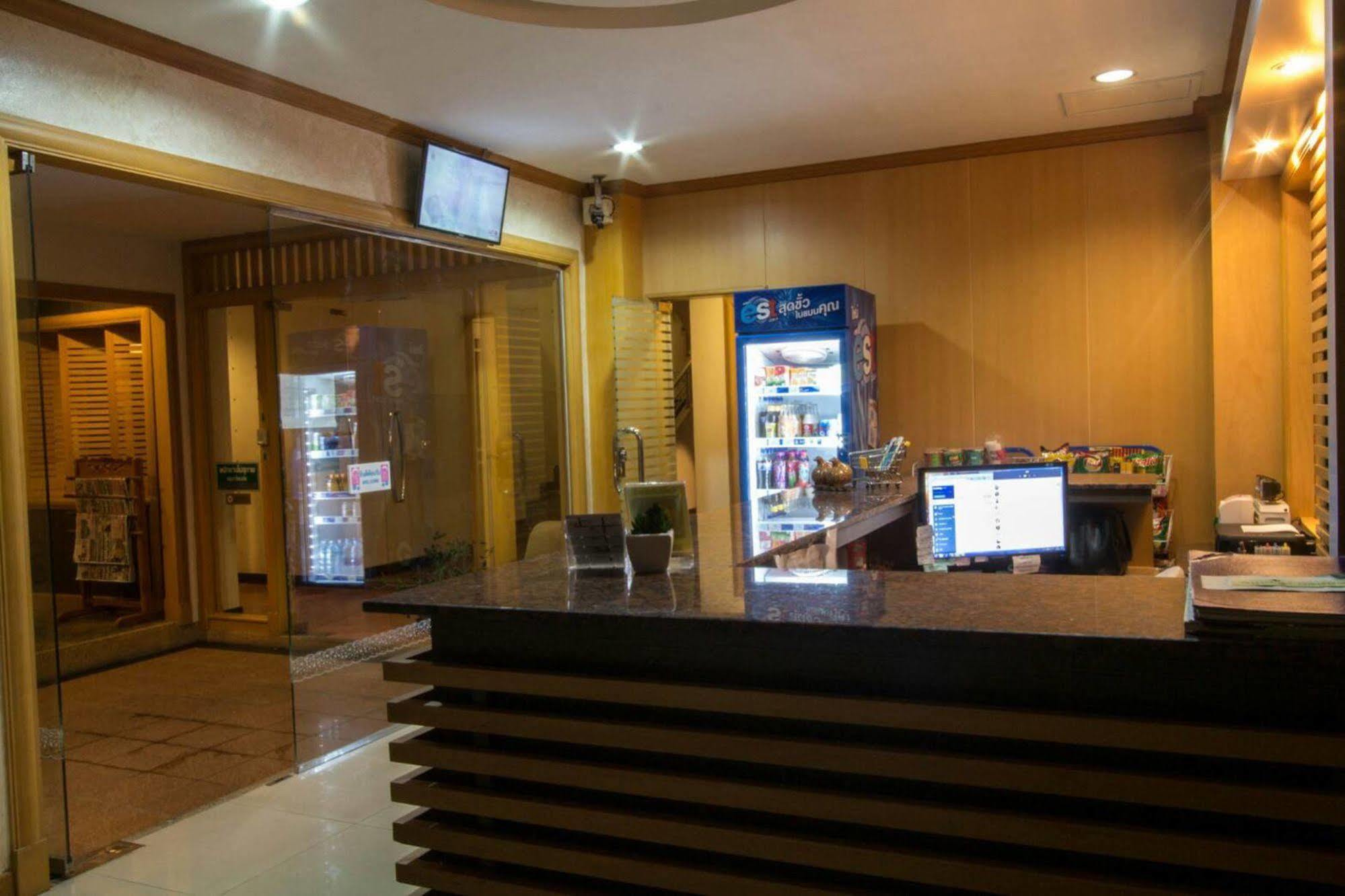 Fortune Surin Hotel Exterior photo