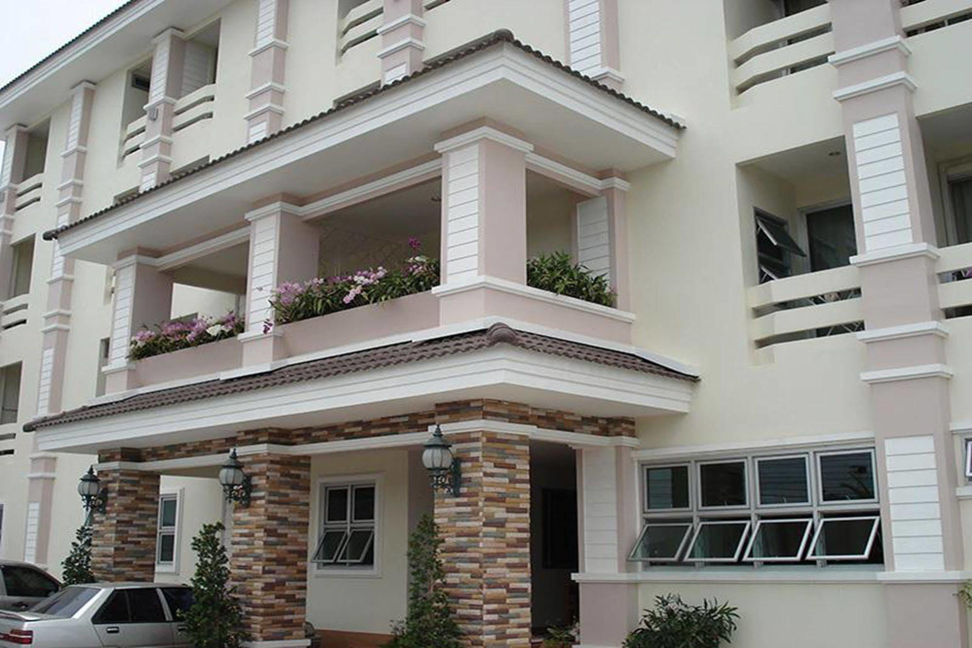 Fortune Surin Hotel Exterior photo