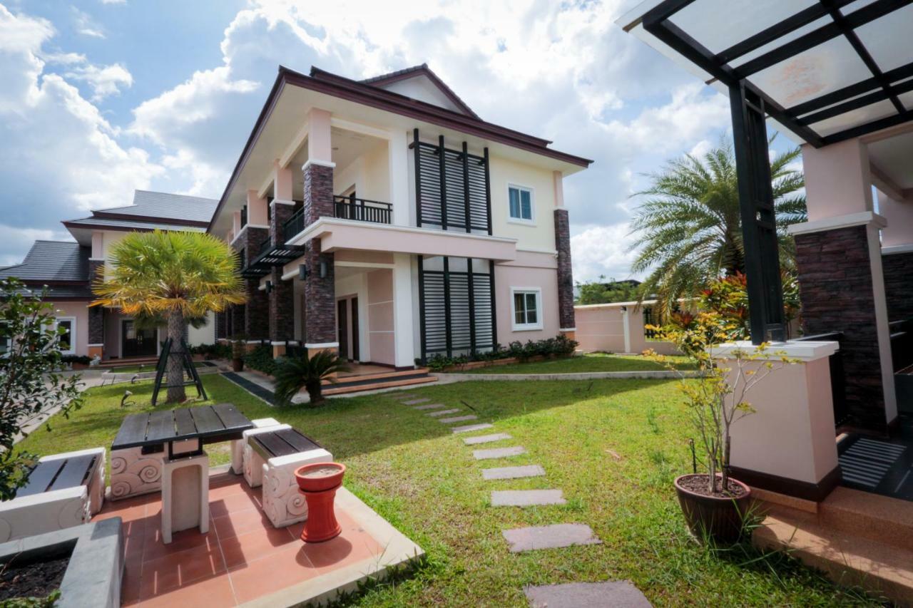 Fortune Surin Hotel Exterior photo