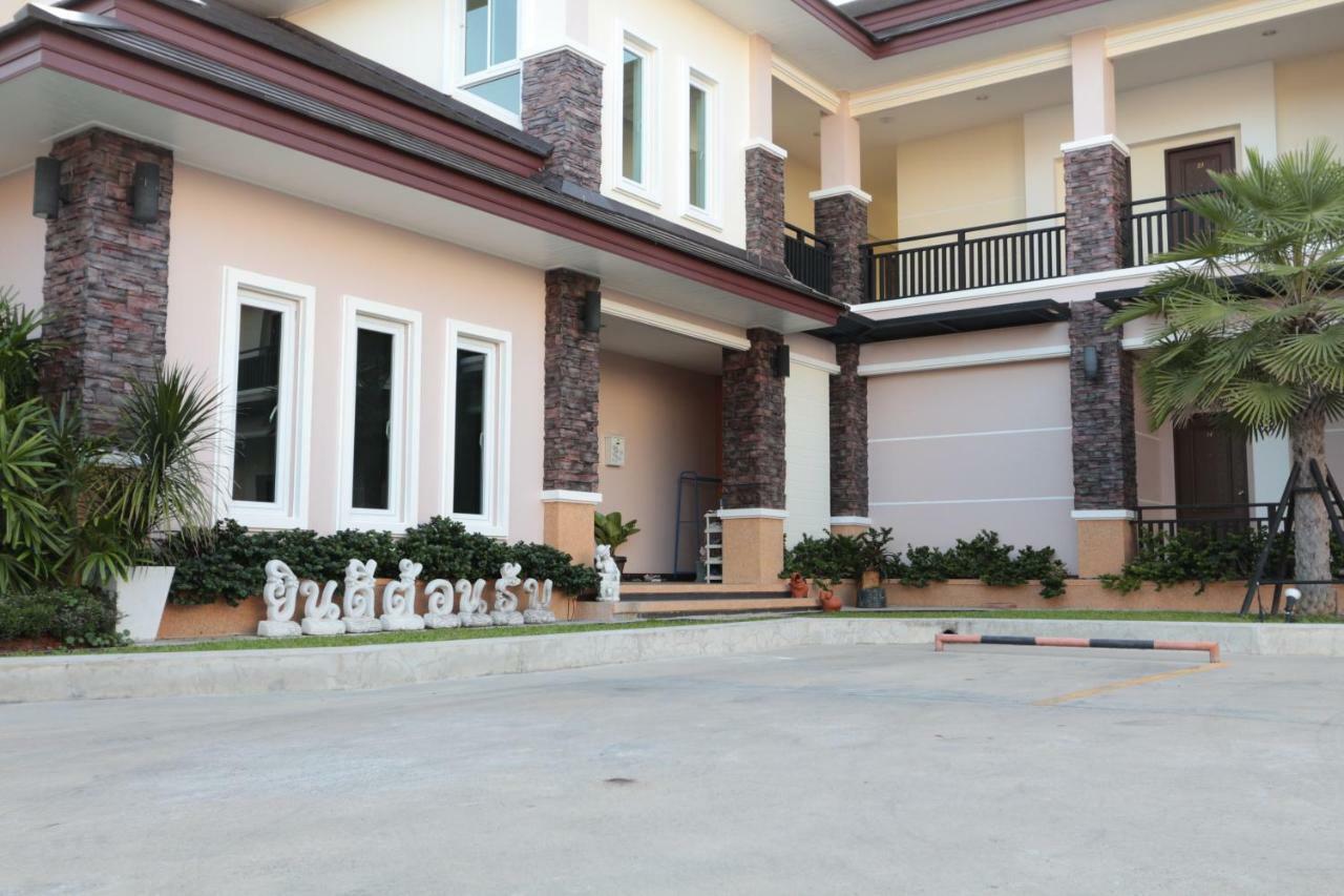 Fortune Surin Hotel Exterior photo